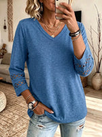 Loose-fit V-neck Cutout Top With Three-quarter Sleeves